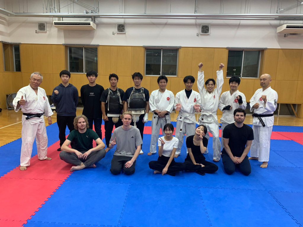 近畿大学の交換留学生の皆さんに日本拳法を体験していただきました